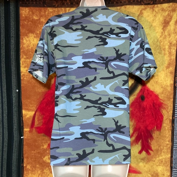 YIW-women’s blue/gray camo ‘MAKE A DIFFERENCE’ short sleeve graphic tee-shirt - Picture 7 of 9